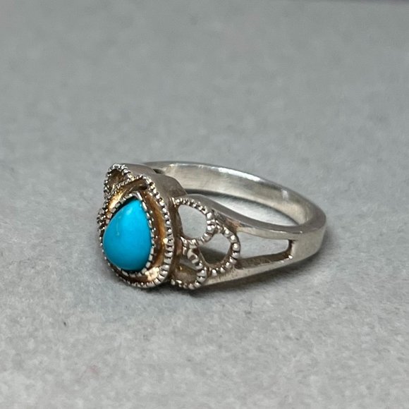 Turquoise Sterling Ring - Picture 12 of 16